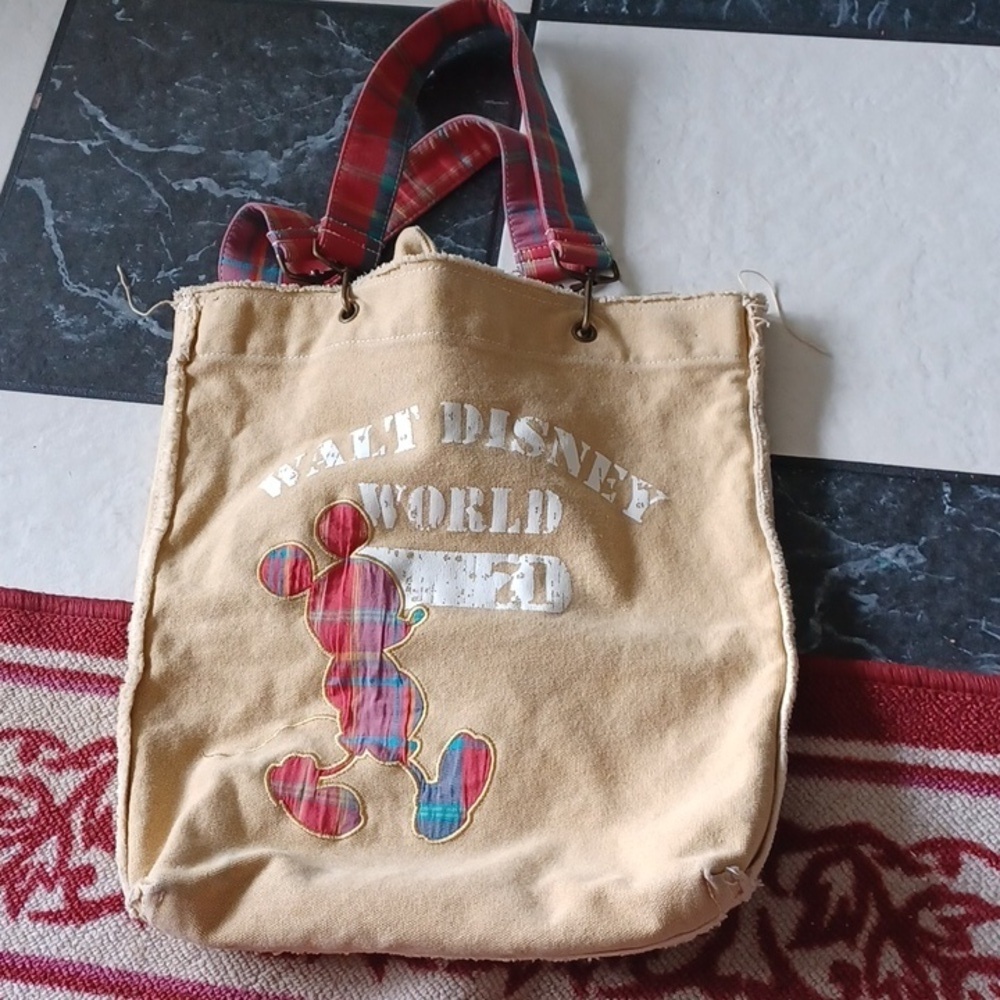 Walt Disney Word resort 71 canva tote bag
